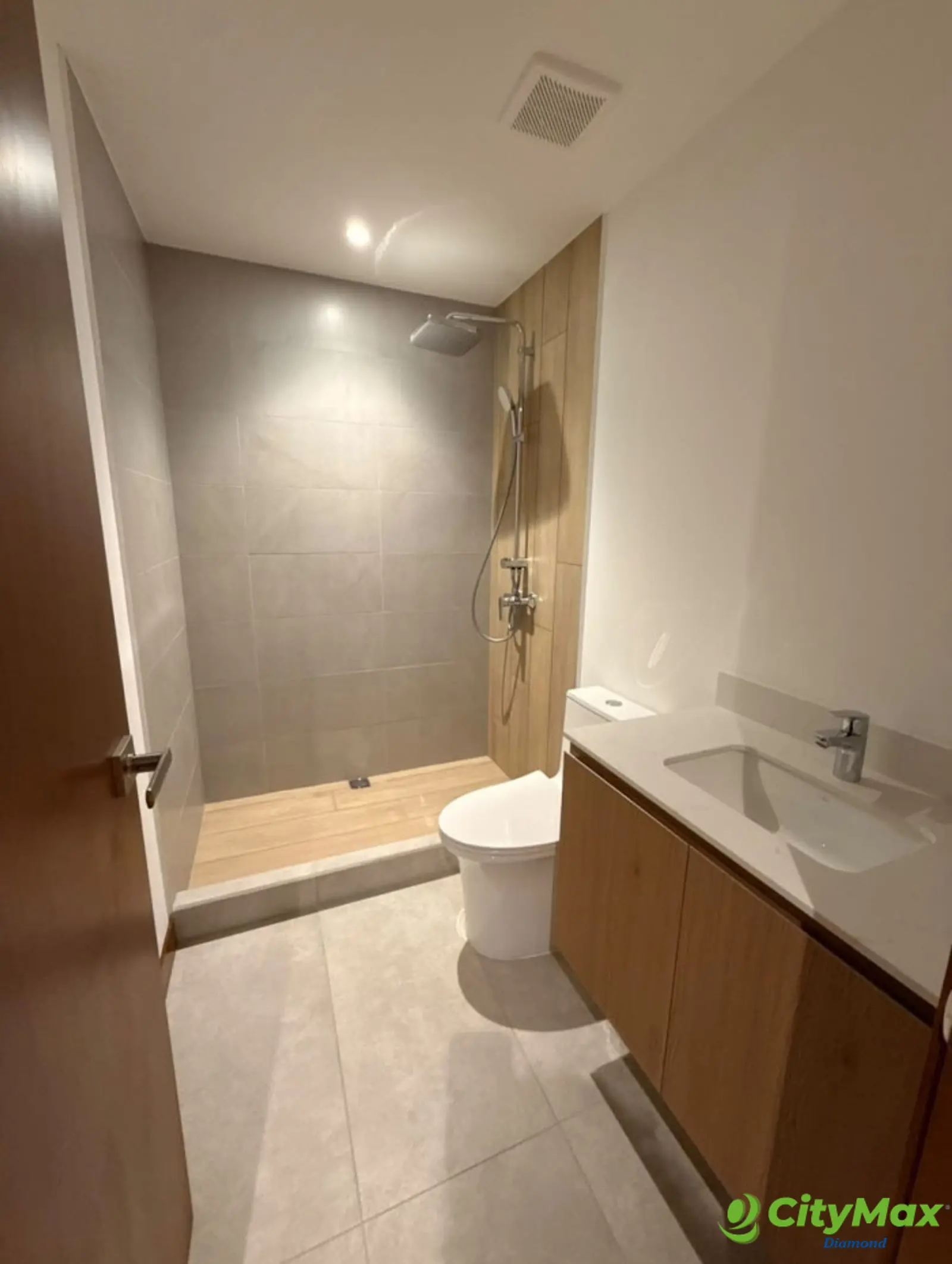 Apartamento en renta en zona 15 Vista Hermosa 1 - foto 5