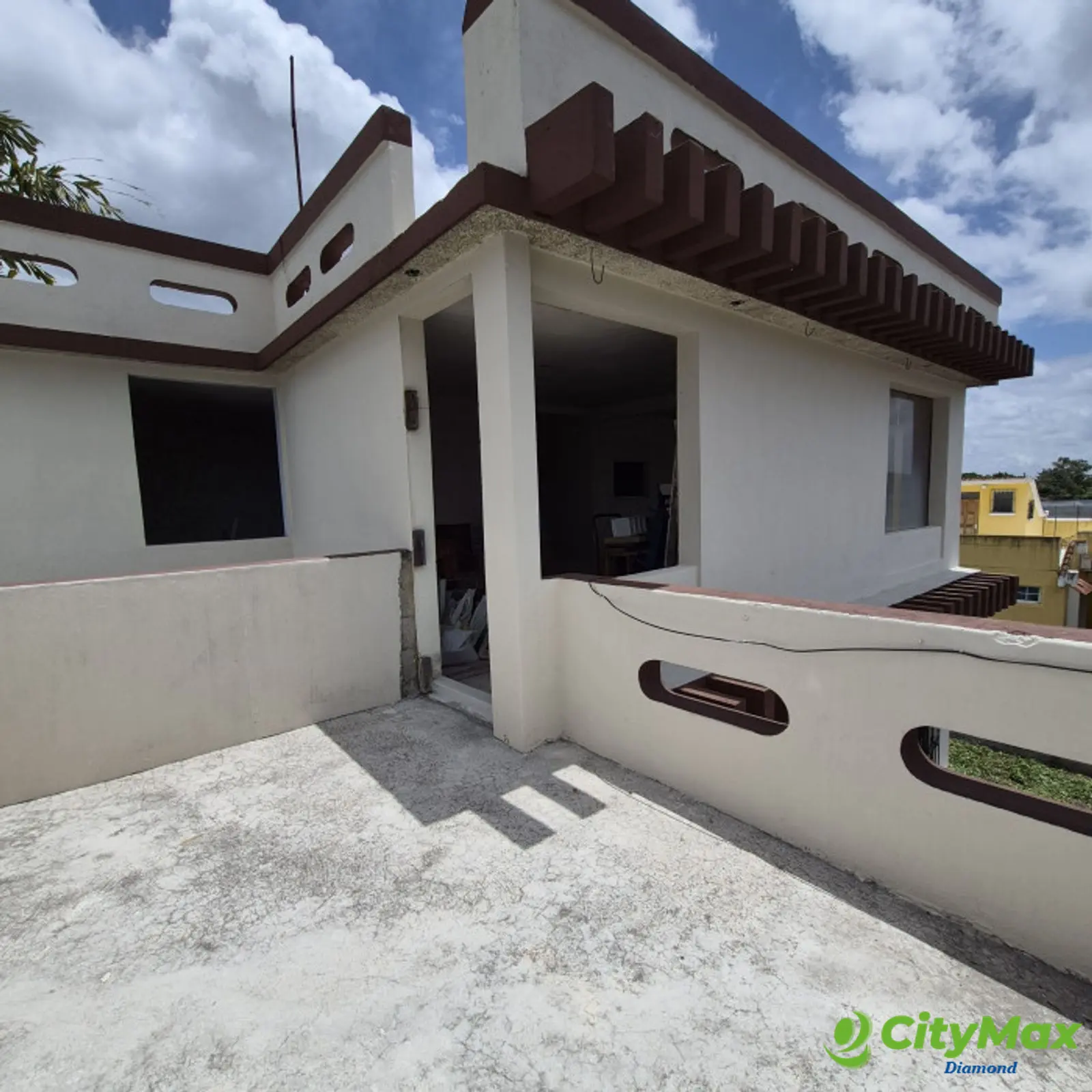 Casa en venta en Bosques de San Nicolás zona 4 Mixco - terraza tercer nivel