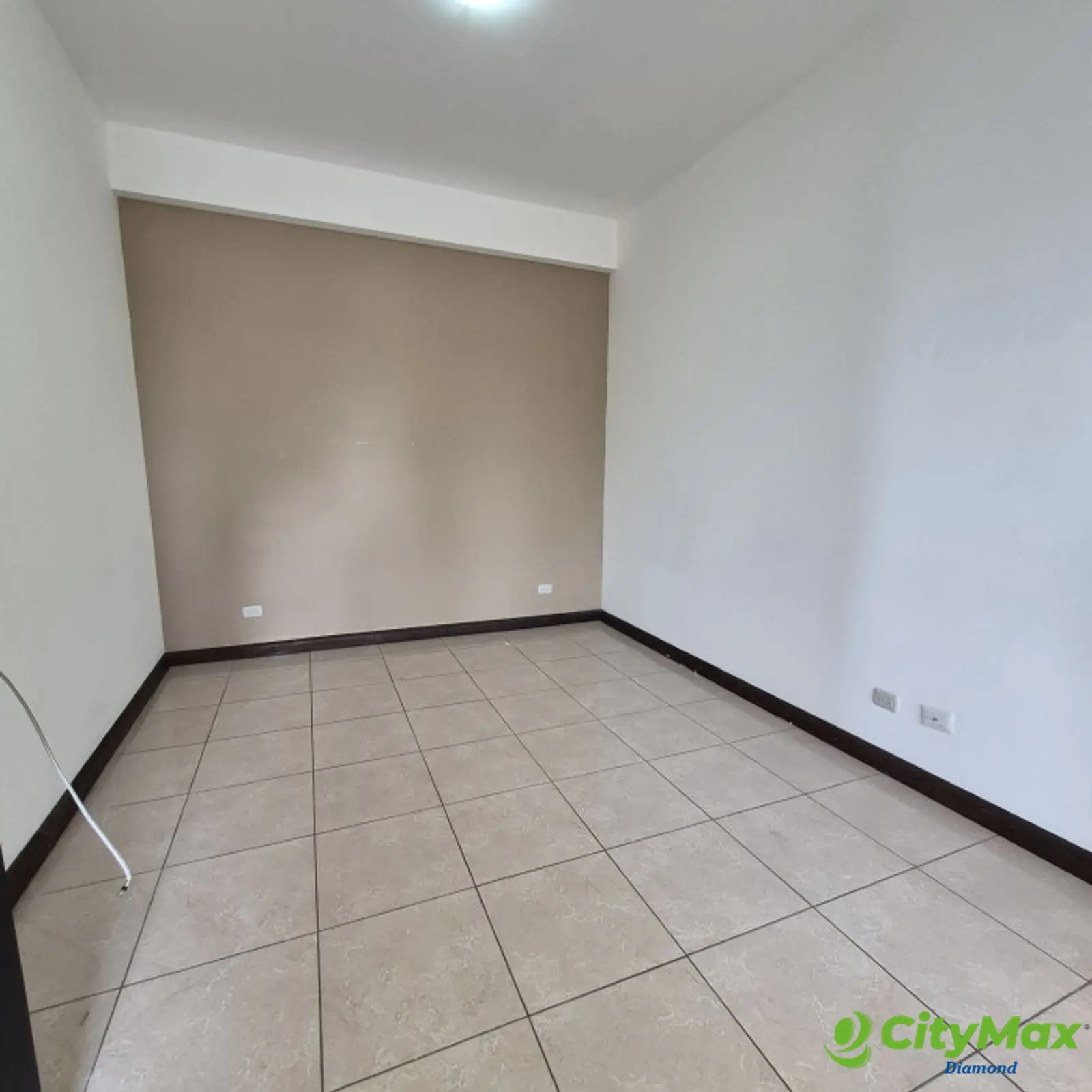 Apartamento en Renta en Kanajuyu 2 Zona 16 - foto 13