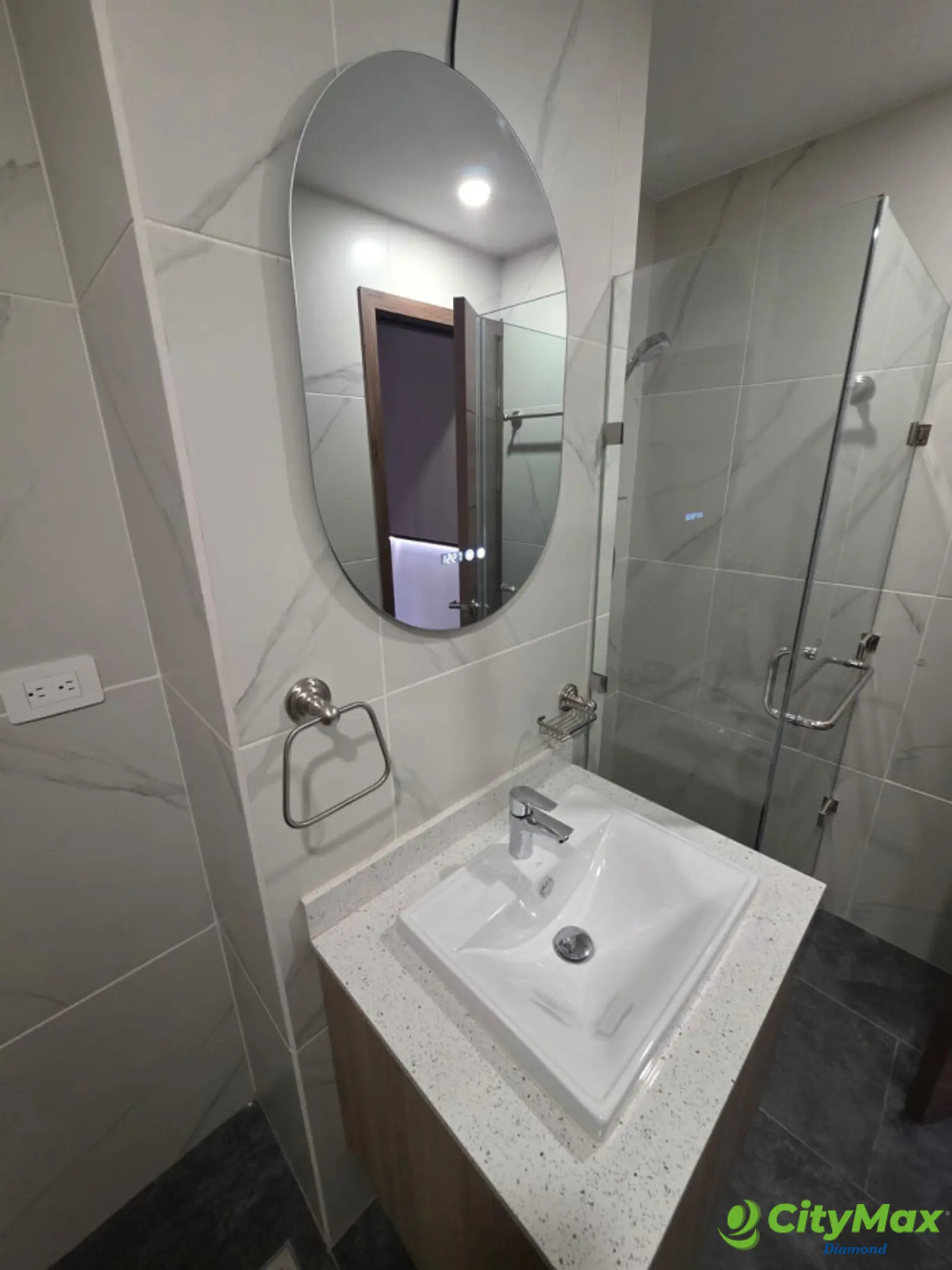 Apartamento en Renta nuevo en Vista Hermosa 1 zona 15 - foto 9