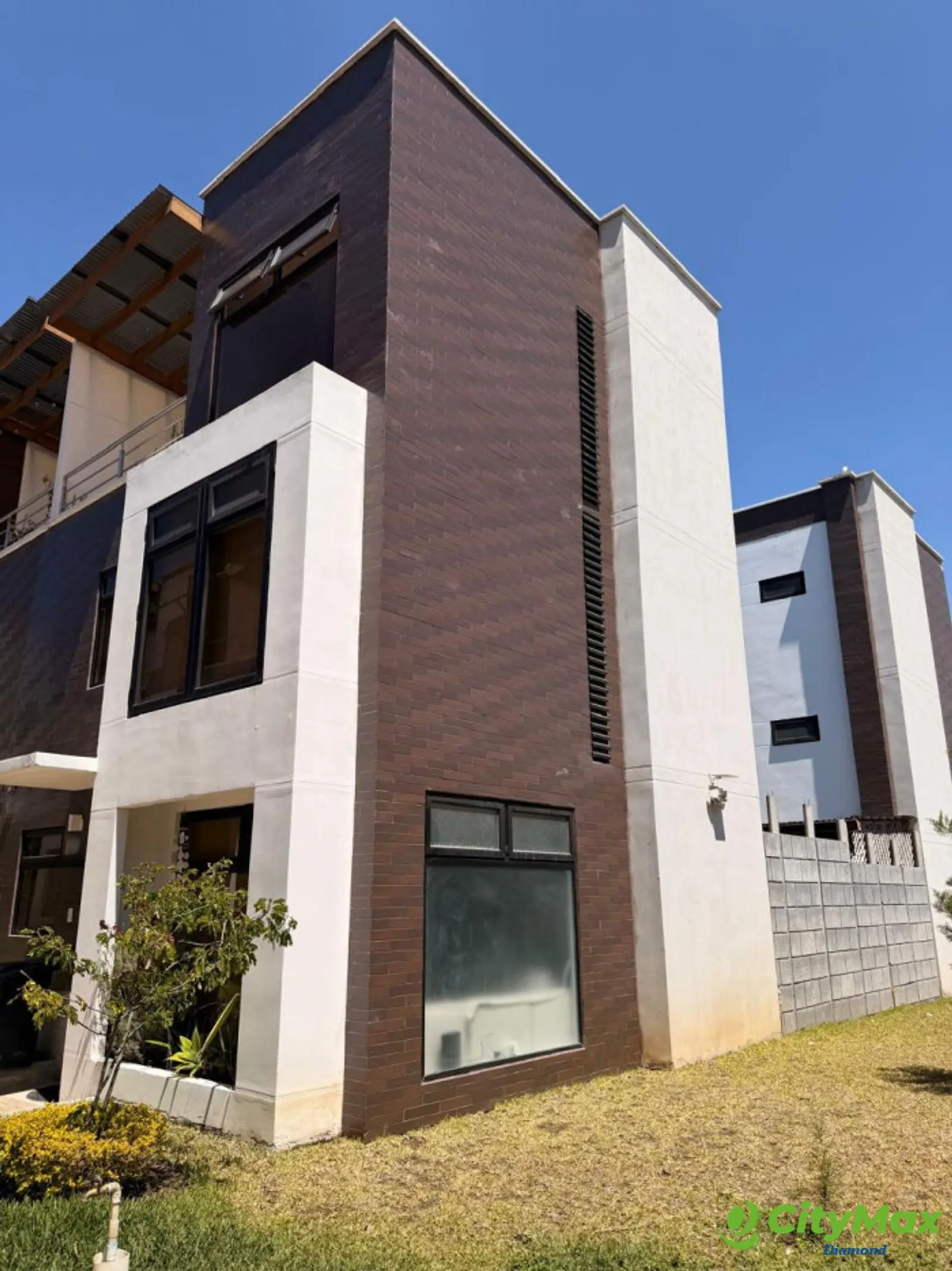 Casa en venta en Residencial km. 16 entrada Olmeca - foto 2