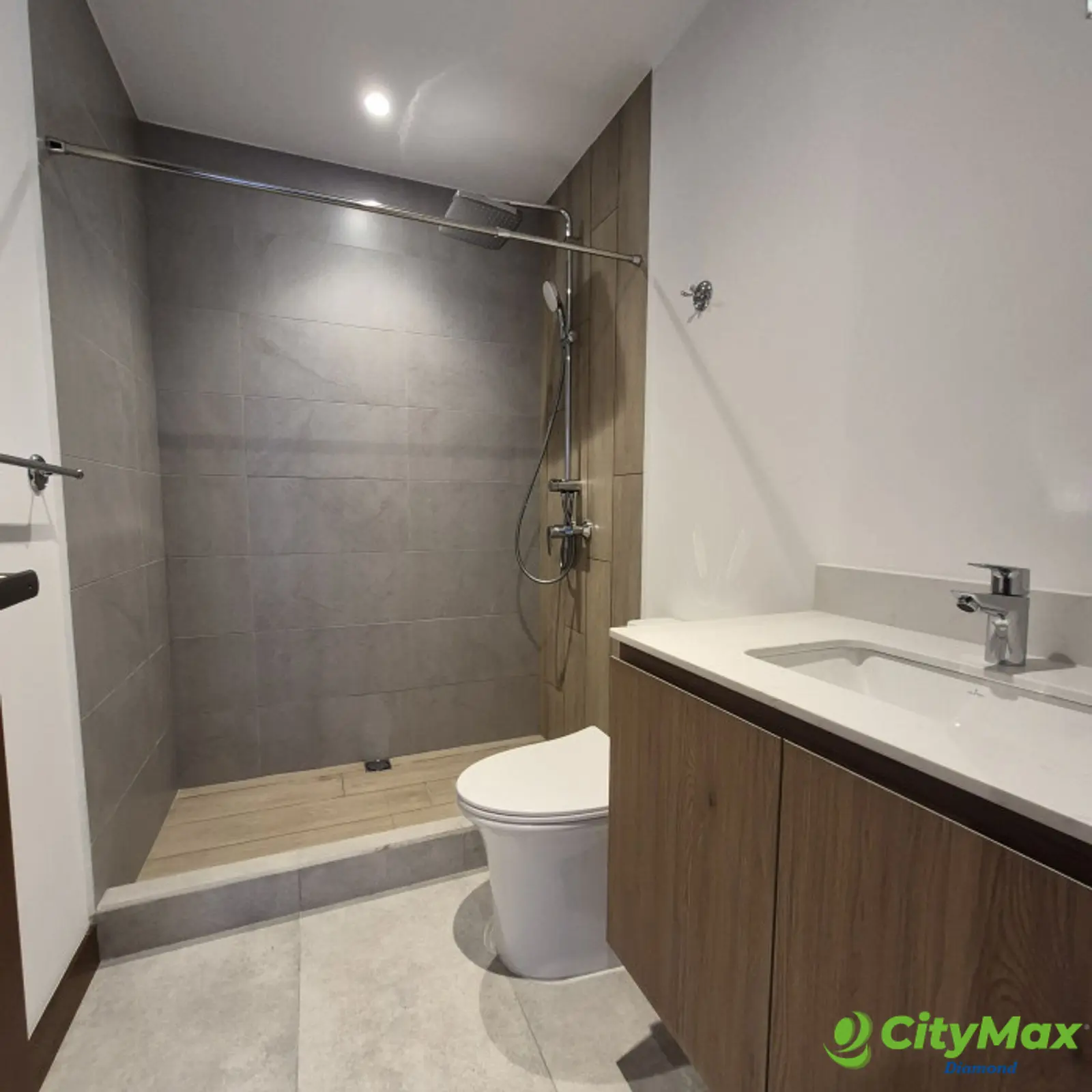 Apartamento en renta en zona 15 Vista Hermosa 1 - foto 7