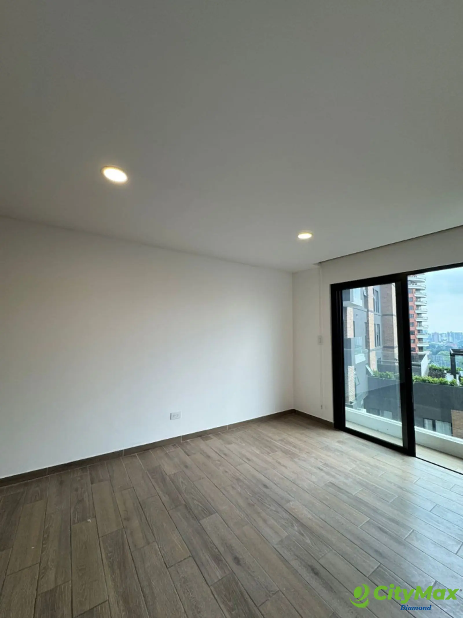 Apartamento en Renta Zona 14 Parque 14 - foto 4