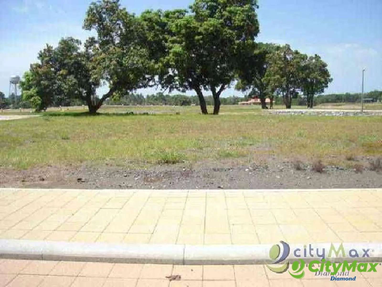 TERRENO EN VENTA EN CARRETERA PUERTO QUETZAL - foto 2
